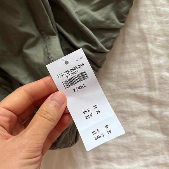 Abercrombie green top, NWT, XS - Picture 6 of 6